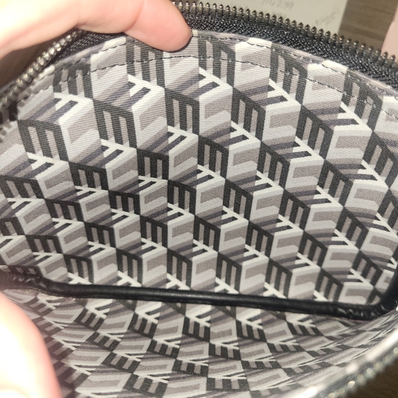 MCM Black Monogram Pouch - Picture 5 of 5